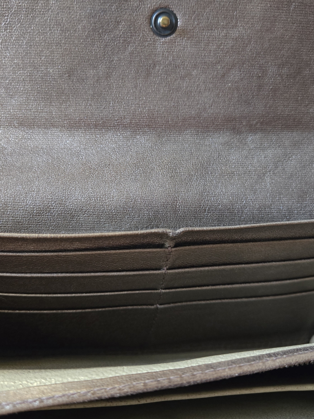 Bottega Veneta Metallic Gold Intrecciato Leather Wallet - Picture 12 of 16